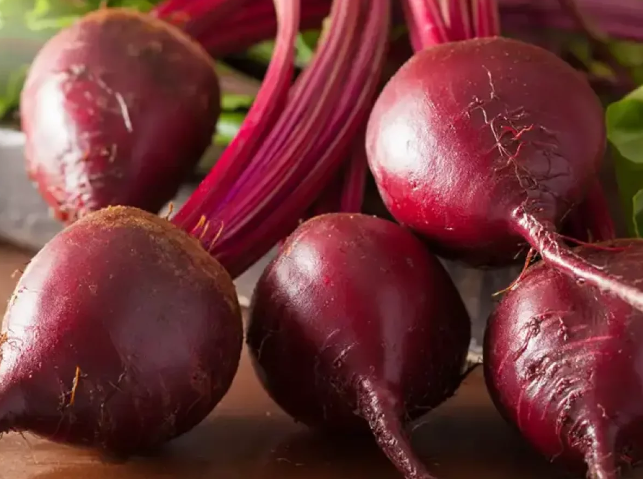 Beetroot (Beta vulgaris L.)